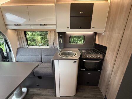 2025 Swift Voyager 584 Auto