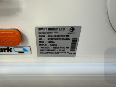 2020 Swift Challenger X880
inc Mover
