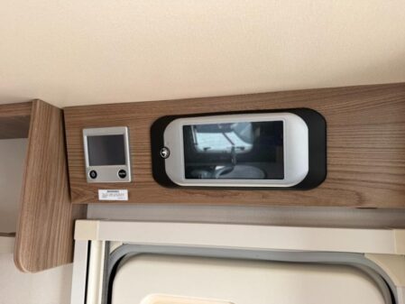 2020 Swift Challenger X880
inc Mover