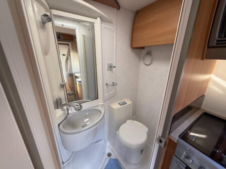 2008 Swift SUNDANCE 590 RS