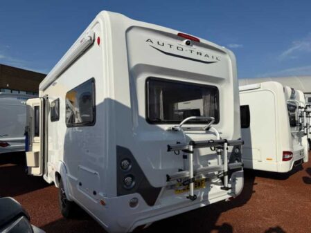 2022 Auto-Trail TRACKER RL