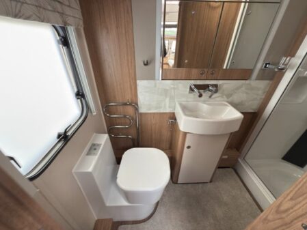 2019 Coachman Laser 675