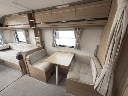 2016 Coachman Pastiche 520