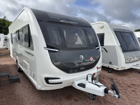 2022 Swift Conqueror 560
