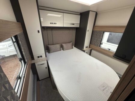 2022 Swift Conqueror 560