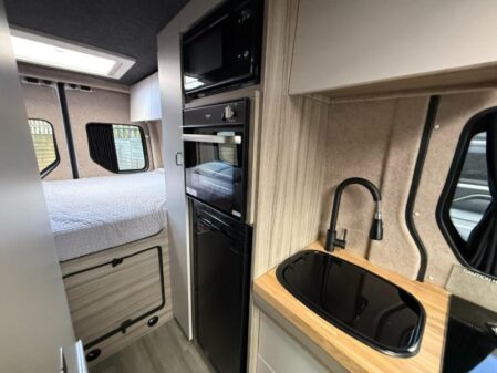 2019 VW Crafter Adventure King Black Edition