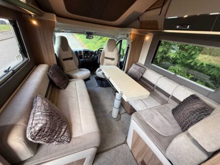 2019 Swift Kon Tiki 675