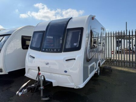 2023 Bailey Phoenix 420