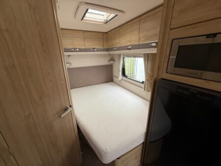 2017 Elddis Avante 840