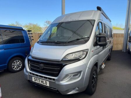2017 Auto-Trail V-line  SE 636