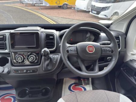 2022 Swift Select 122 Auto
