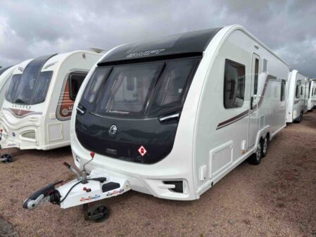 2017 Swift Challenger LUX 635