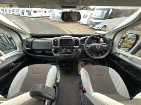 2022 Swift Select 122 Auto