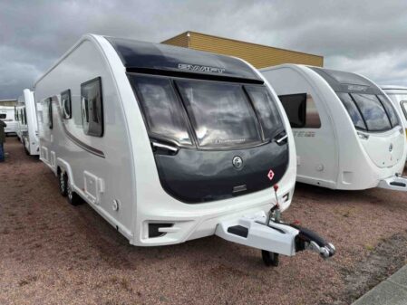 2017 Swift Challenger LUX 635