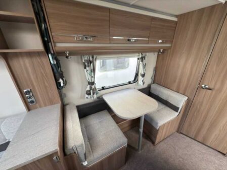 2015 Swift Challenger Sport 524