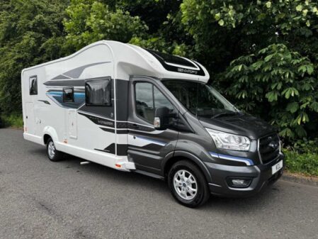 2023 Swift Voyager 584