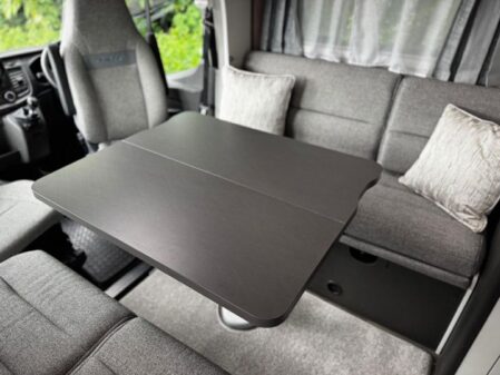 2023 Swift Voyager 584