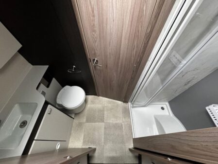 2023 Swift Voyager 584