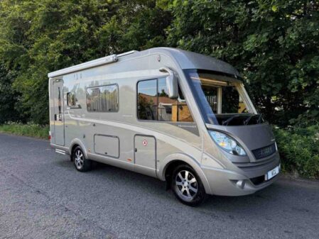 2016 Hymer B544