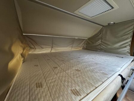 2016 Hymer B544