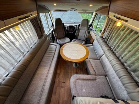 2016 Hymer B544