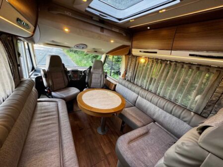 2016 Hymer B544