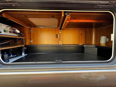 2016 Hymer B544