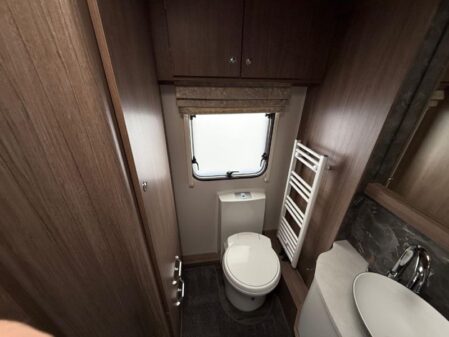 2024 Coachman VIP 460
Incl Mover