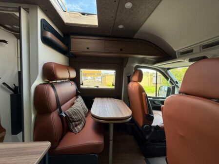 2025 Eriba Car 600 Silver
Cognac