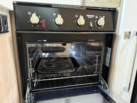 2022 Benimar Tessoro T482