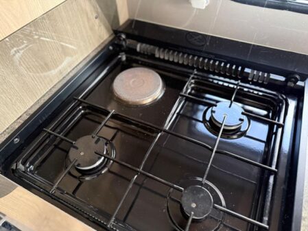 2018 Elddis CHATSWORTH 866