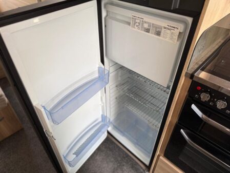 2018 Elddis CHATSWORTH 866