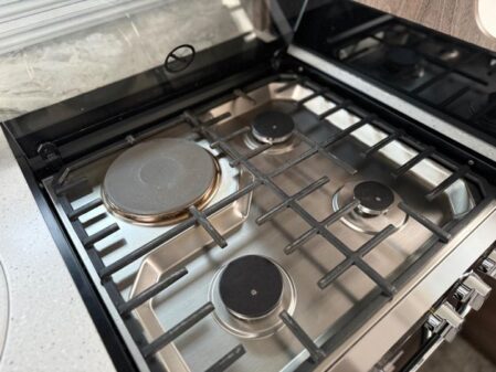 2022 Coachman LUSSO II
Incl AWD Mover