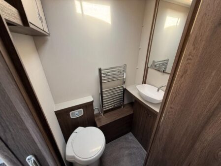 2022 Compass Camino 550