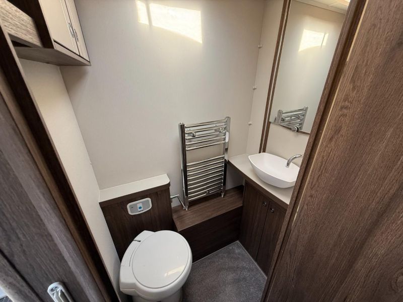 2022 Compass Camino 550