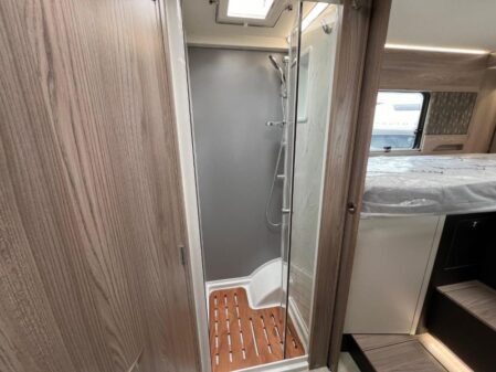 2024 Swift Escape 684