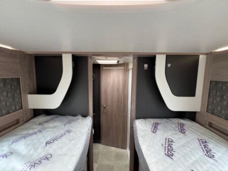 2024 Swift Escape 684