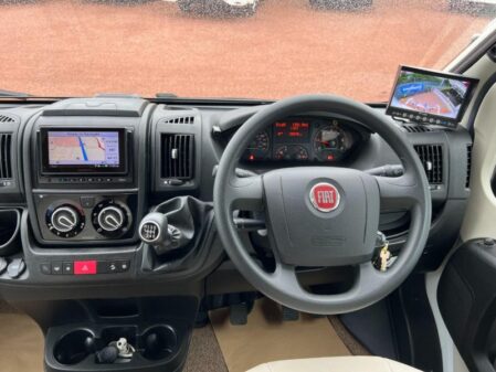 2018 Pilote Essential p716