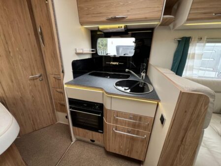 2018 Pilote Essential p716