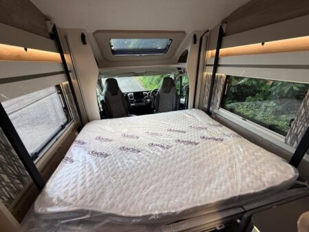 2025 Swift Escape 640