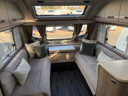 2025 Swift Challenger 580 Grande SE