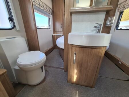 2017 Coachman Laser 650
