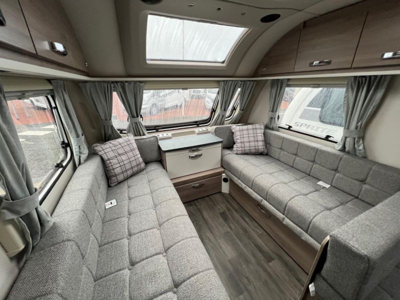 2024 Swift Sprite Quattro DB Grande