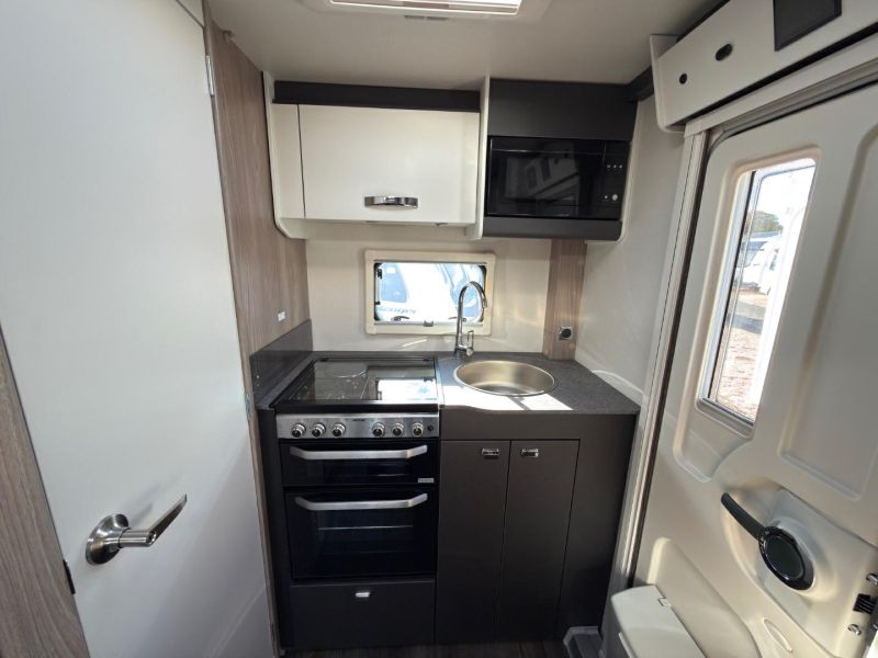 2026 Swift Challenger 390