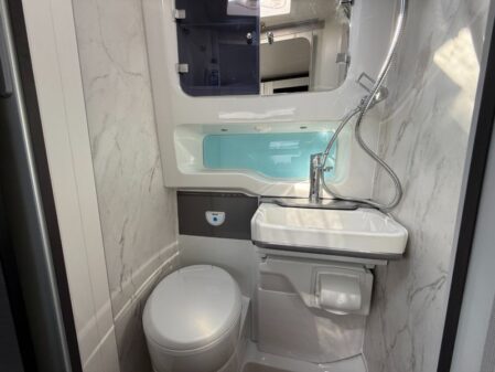 2025 Swift Ascari 344 Auto