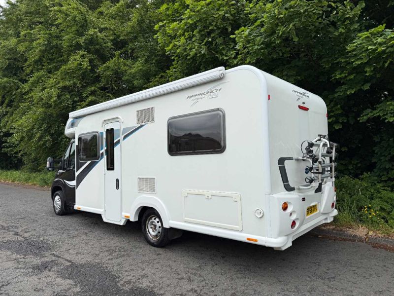 2016 Bailey Approach Autograph 745