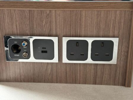 2026 Coachman VIP 460