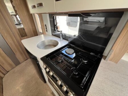 2016 Swift CAMEO 525SL