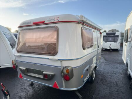 2004 Eriba Familia 320