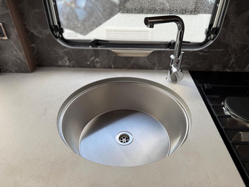 2026 Coachman VIP 565